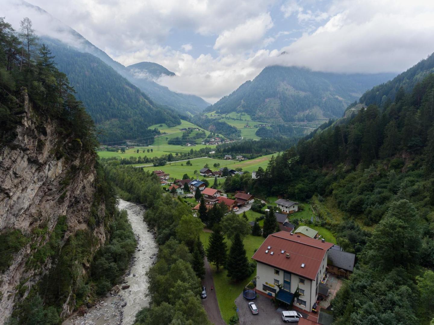 Sportland Inn Unterpeischlach Экстерьер фото