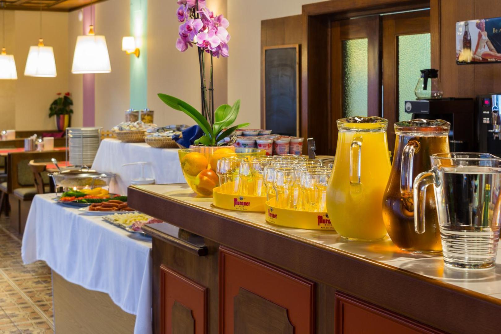 Sportland Inn Unterpeischlach Экстерьер фото